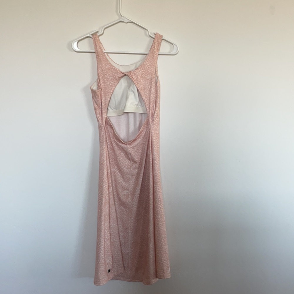 Prana Skypath Dress. Light pink. Built in Bra